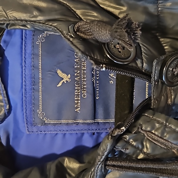 American Eagle black jacket with hood - Picture 2 of 3